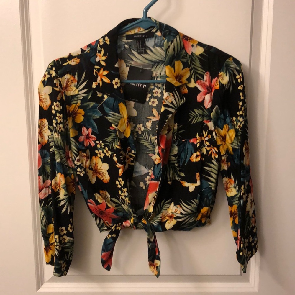 Forever 21 cropped beach top
